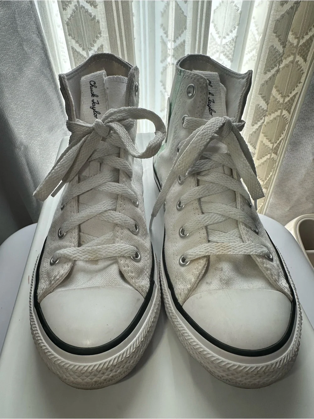 Converse White High-Top Canvas Sneakers for kids size 3Y